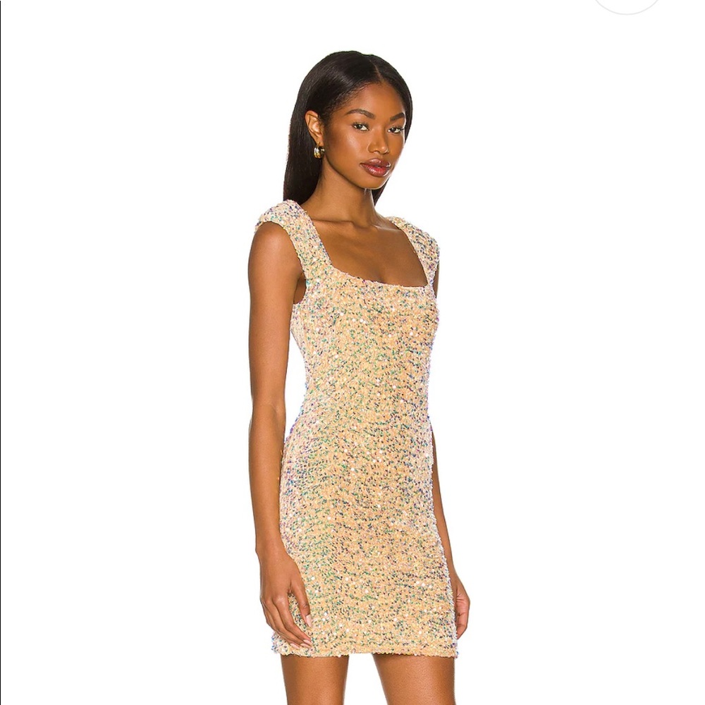 ASTR Galaxy gold sequins mini dress XS NWT - never worn because it didn’t fit.
